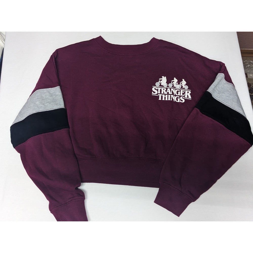 Stranger Things Womens Cropped Sweatshirt Burgundy Colorblock Graphic Medium
